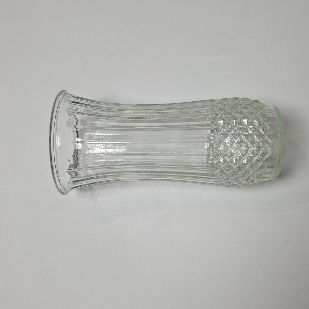 Hoosier Glass 4089-A Clear Ribbed Diamond Quilted Flared Flower Vase 10 Inch - Picture 2 of 5